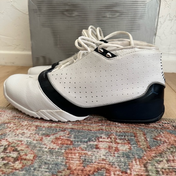 Nike Jordan Jumpman Jets - Picture 2 of 6